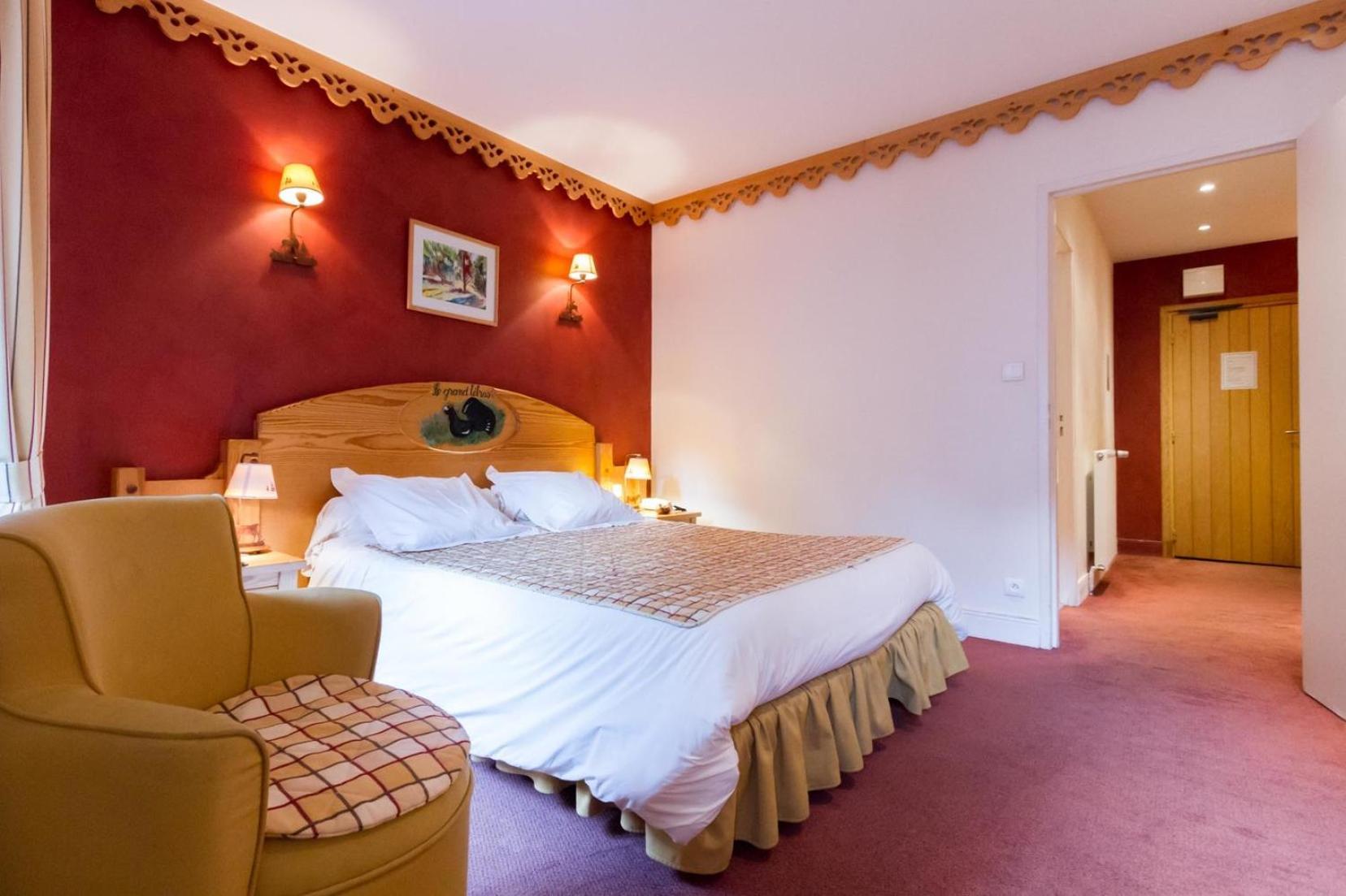 Hotel Le Bois Joli Cauterets Eksteriør billede